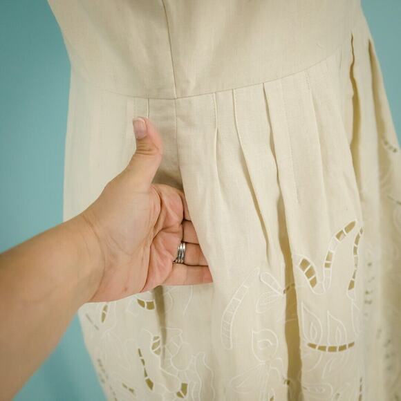 Lafayette 148 Size 4 Embroidered Eyelet Short Sleeve Linen Fit Flare Dress - Picture 3 of 7